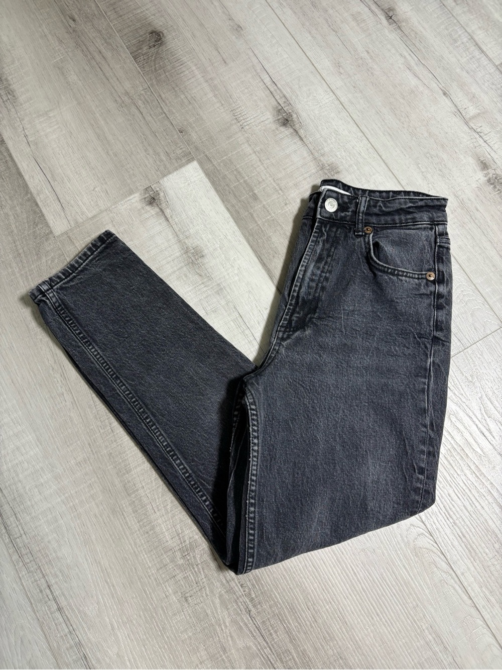 Zara High Rise Straight Leg Jeans Gray Black Washed Denim Sz 4